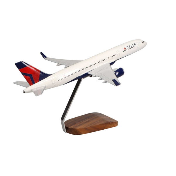 Boeing 757-200 Delta Air Lines Large Mahogany Model