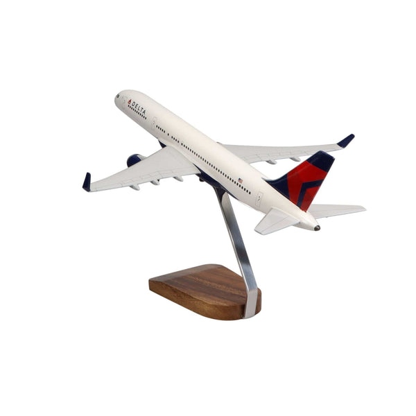 Boeing 757-200 Delta Air Lines Large Mahogany Model