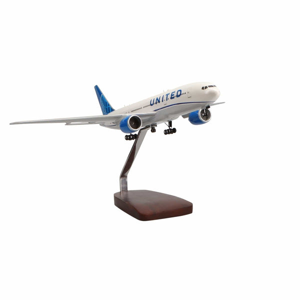 Boeing 777-200 United Airlines (2019 New Livery) Large Mahogany Model