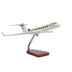 Gulfstream G550 Large Mahogany Model