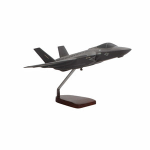 Lockheed Martin F-35C® JSF/CV U.S. Navy Large Mahogany Model