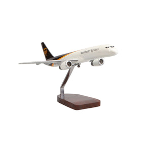 Boeing™ 757-200PF UPS Limited Edition Large Mahogany Model - PilotMall.com